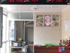 重点大学门口餐饮档口